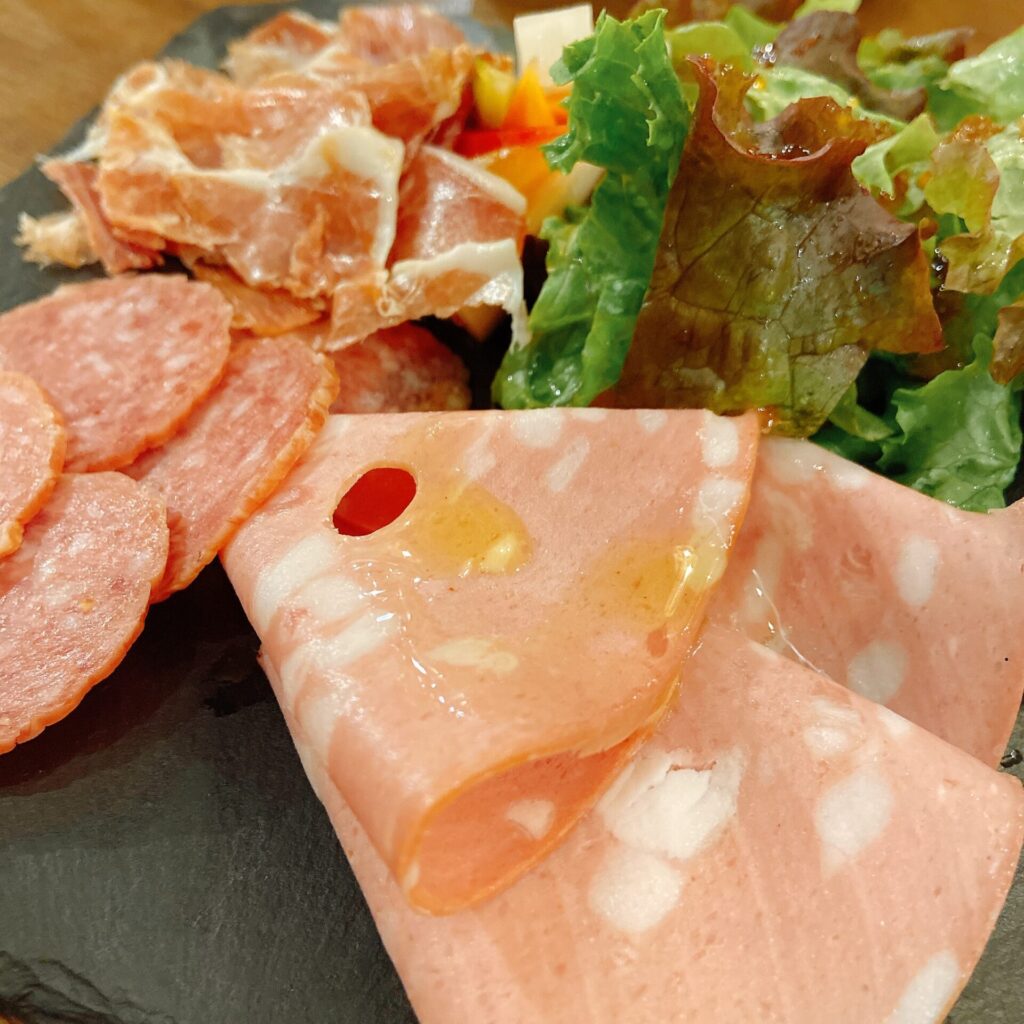 熊本屋台村　hiroバル　コンフィ　バル　フランス料理